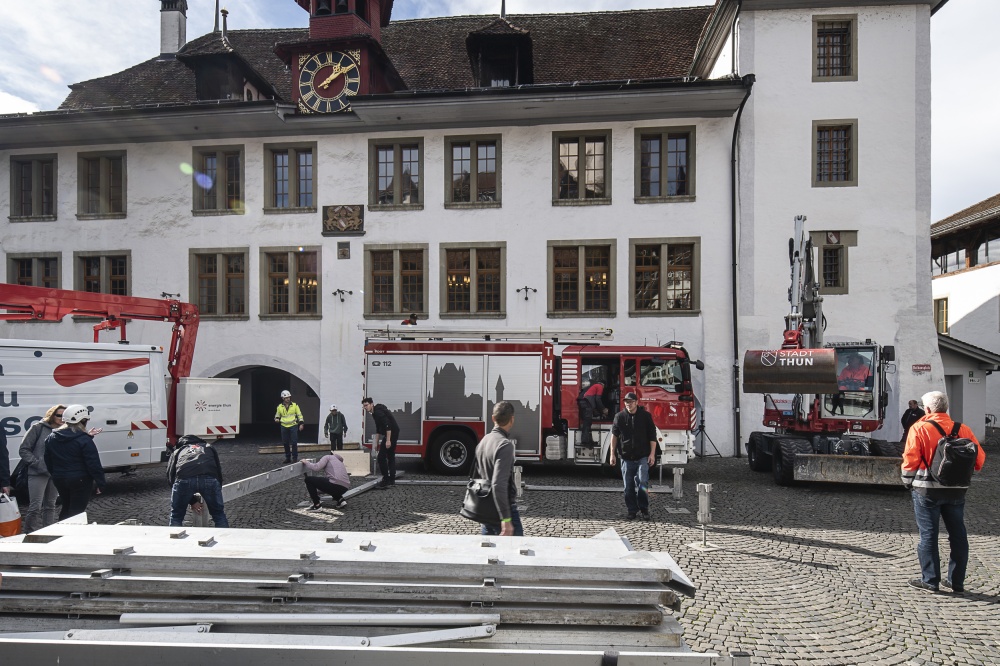 Hanswalter Graf, Kunst, Take Five, Rathausplatz Thun, Kulturnacht, Bühne